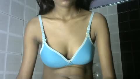 avery_lust01 online show from 11, 7, 2026