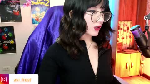 Snapshot of avi_frost chatting on 5, 12, 2024 Saraaaa independent model 3 online show from 5, 12, 2024