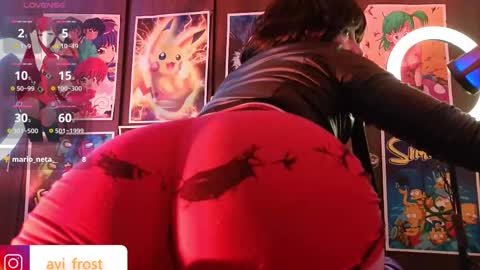 Snapshot of avi_frost chatting on 19, 12, 2025 Saraaaa independent model 3 online show from 19, 12, 2025