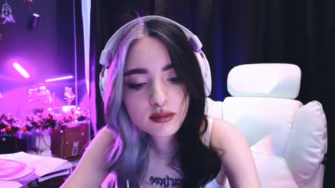 Avriel online show from 20, 1, 2025