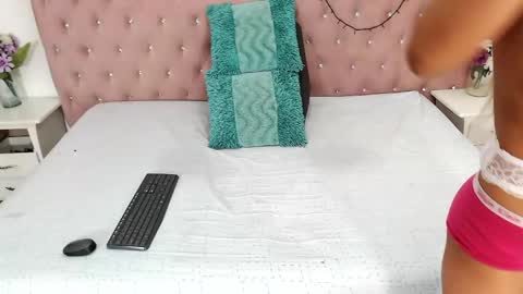 Snapshot of avrilbennettx chatting on 21, 4, 2026 Avril... online show from 21, 4, 2026