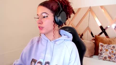 Avril  online show from 14, 1, 2026