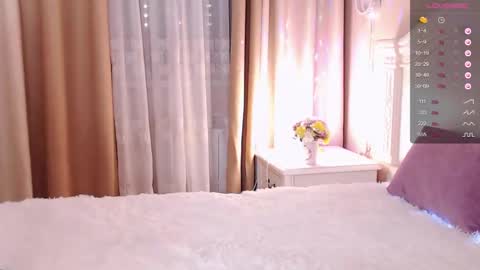 Snapshot of avrora_lew_ chatting on 27, 12, 2024 Avrora Inst online show from 27, 12, 2024