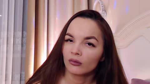 Snapshot of avrora_lew_ chatting on 31, 1, 2025 Avrora Inst online show from 31, 1, 2025