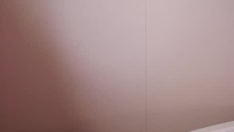 Snapshot of avrora_lew_ chatting on 5, 3, 2025 Avrora Inst online show from 5, 3, 2025