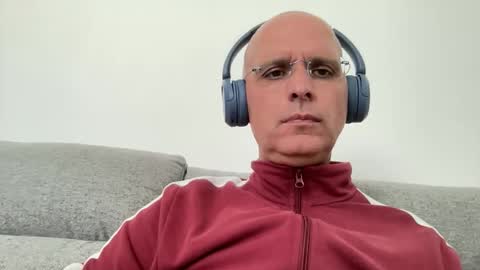 awakendreamcple online show from 6, 4, 2026