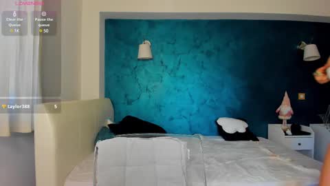 Jolie online show from 8, 3, 2025