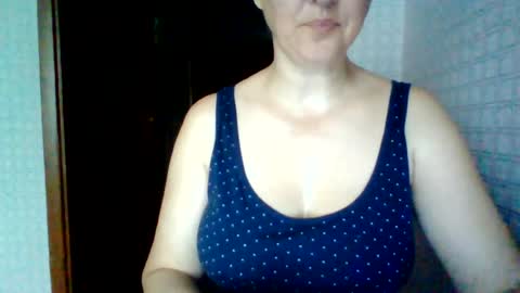 awesomeladyy online show from 13, 7, 2026