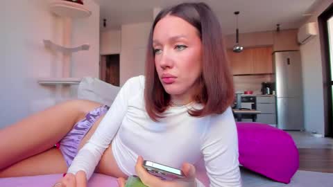 Snapshot of awgustina_sweetheart22 chatting on 1, 2, 2026 Awgustina online show from 1, 2, 2026