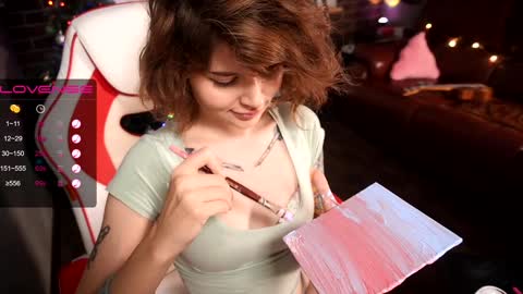 Snapshot of awondrr chatting on 14, 12, 2024 Alice online show from 14, 12, 2024