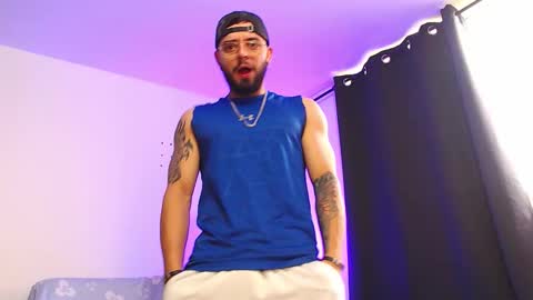 Independiente Model online show from 3, 12, 2025