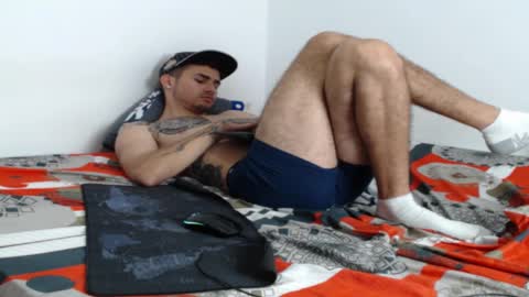 Axel online show from 1, 2, 2025