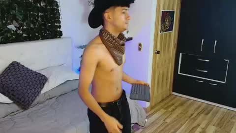 axel_draven online show from 10, 9, 2025