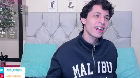 Axel Evanss online show from 3, 12, 2024