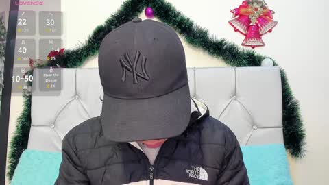 Axel Evanss online show from 14, 12, 2024