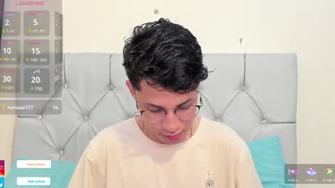 Axel Evanss online show from 4, 2, 2025