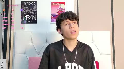 Axel Evanss online show from 6, 11, 2025