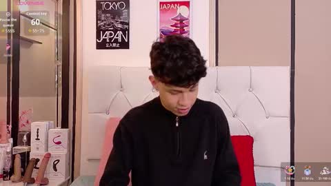 Axel Evanss online show from 1, 12, 2025