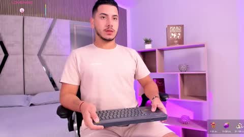 axel_grey_ online show from 16, 1, 2026