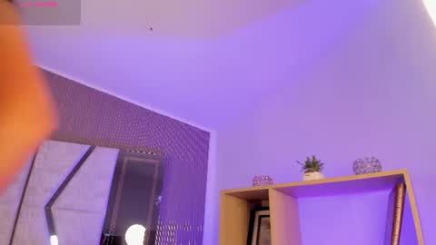 axel_grey_ online show from 17, 7, 2026