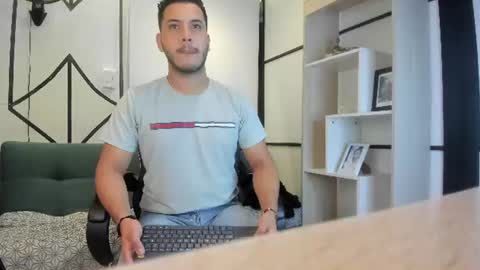 axel_grey_ online show from 18, 7, 2026