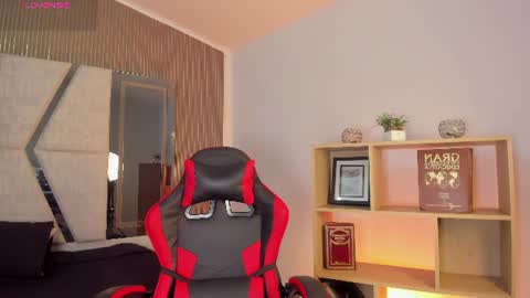 axel_grey_ online show from 24, 7, 2026