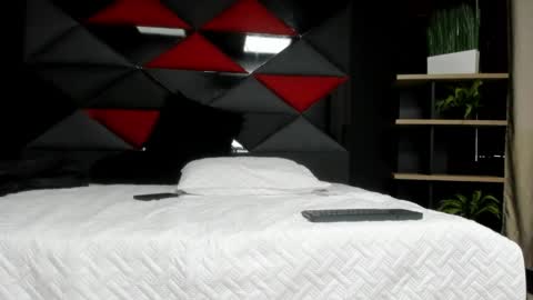 axel_hendrick online show from 28, 4, 2026