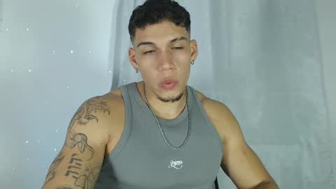 INDEPENDENT MODEL  online show from 31, 1, 2025