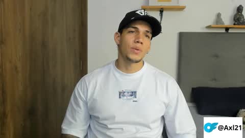 Snapshot of axel_taylor21 chatting on 3, 12, 2025 INDEPENDENT MODEL online show from 3, 12, 2025