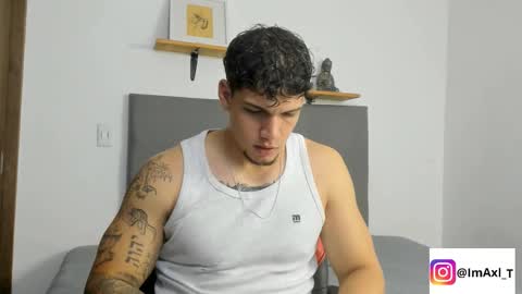 Snapshot of axel_taylor21 chatting on 7, 1, 2026 INDEPENDENT MODEL online show from 7, 1, 2026