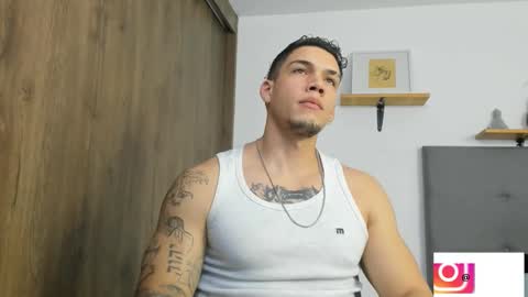 Snapshot of axel_taylor21 chatting on 22, 3, 2026 INDEPENDENT MODEL online show from 22, 3, 2026