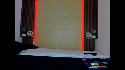 axelfox_ online show from 9, 3, 2025