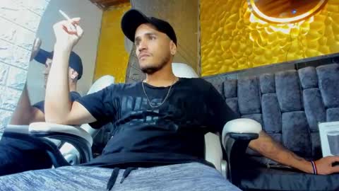 Axell Cross2 online show from 2, 3, 2025