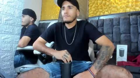 Axell Cross2 online show from 3, 3, 2025