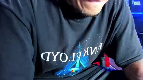 Axell Cross2 online show from 22, 4, 2026