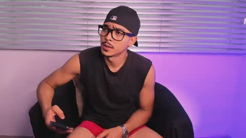 Snapshot of axelstones_ chatting on 5, 6, 2026 Axel online show from 5, 6, 2026