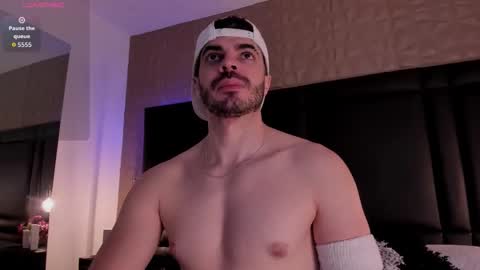 Axel Thompsom online show from 7, 11, 2025