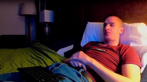 Axl online show from 15, 2, 2025