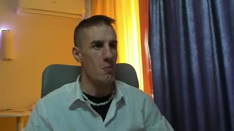 Axl online show from 22, 4, 2026