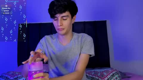 Axxxel  online show from 28, 4, 2026