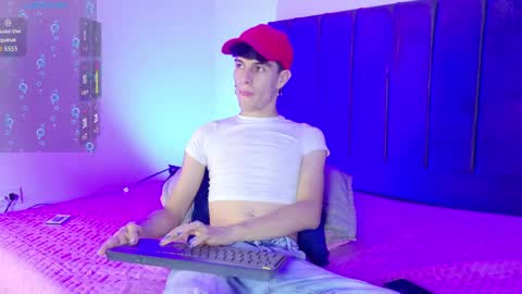 Snapshot of axxxel_twink chatting on 14, 5, 2026 Axxxel online show from 14, 5, 2026