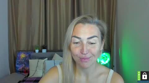 Jully online show from 8, 11, 2025