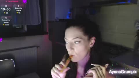 AyanaGrumpixx online show from 9, 7, 2026