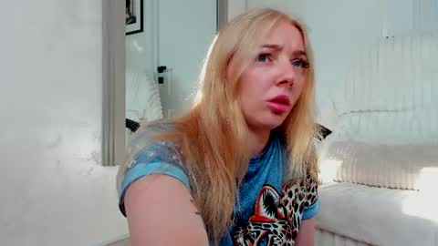 Snapshot of ayaye_ chatting on 8, 7, 2026 SundyRose online show from 8, 7, 2026