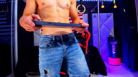 Ayden Miller online show from 11, 2, 2025