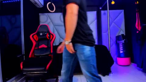 Ayden Miller online show from 22, 2, 2025