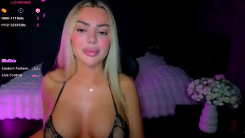 Ayla Demir  online show from 11, 6, 2026