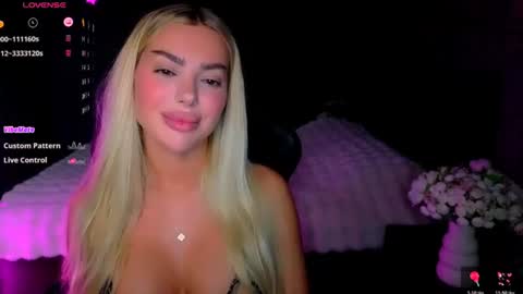 Ayla Demir  online show from 18, 6, 2026
