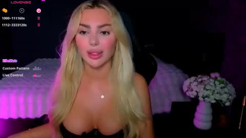  Ayla Demir  online show from 20, 6, 2026