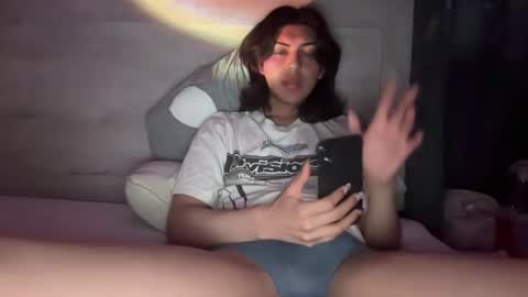 ayla irene online show from 21, 7, 2026